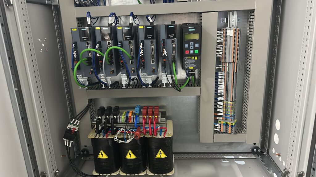 Endüstri 4.0 IoT tabanlı üretim kontrol arayüzü